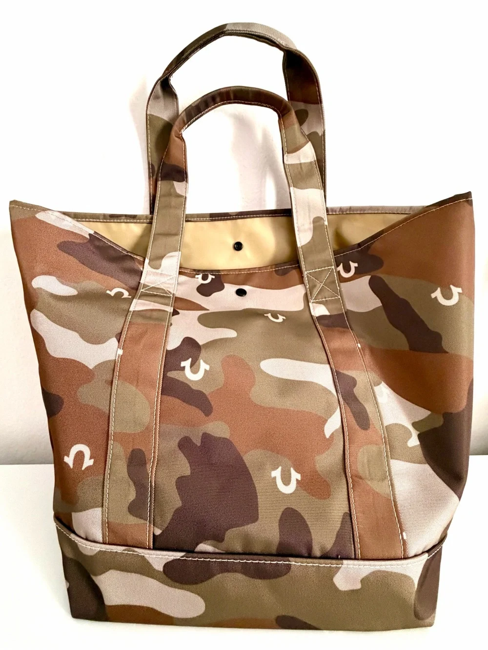 True Religion Dribble Camo Tote Bag. Y2K Utility Streetwear Granola Outdoor Gorp